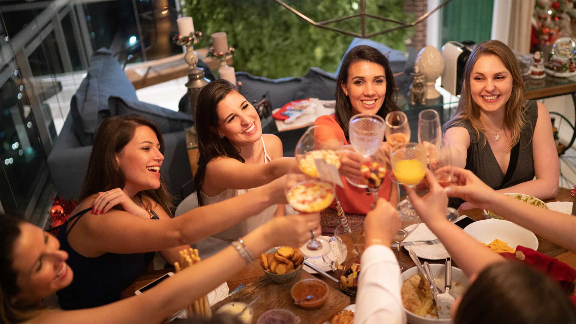 Group-of-women-toasting